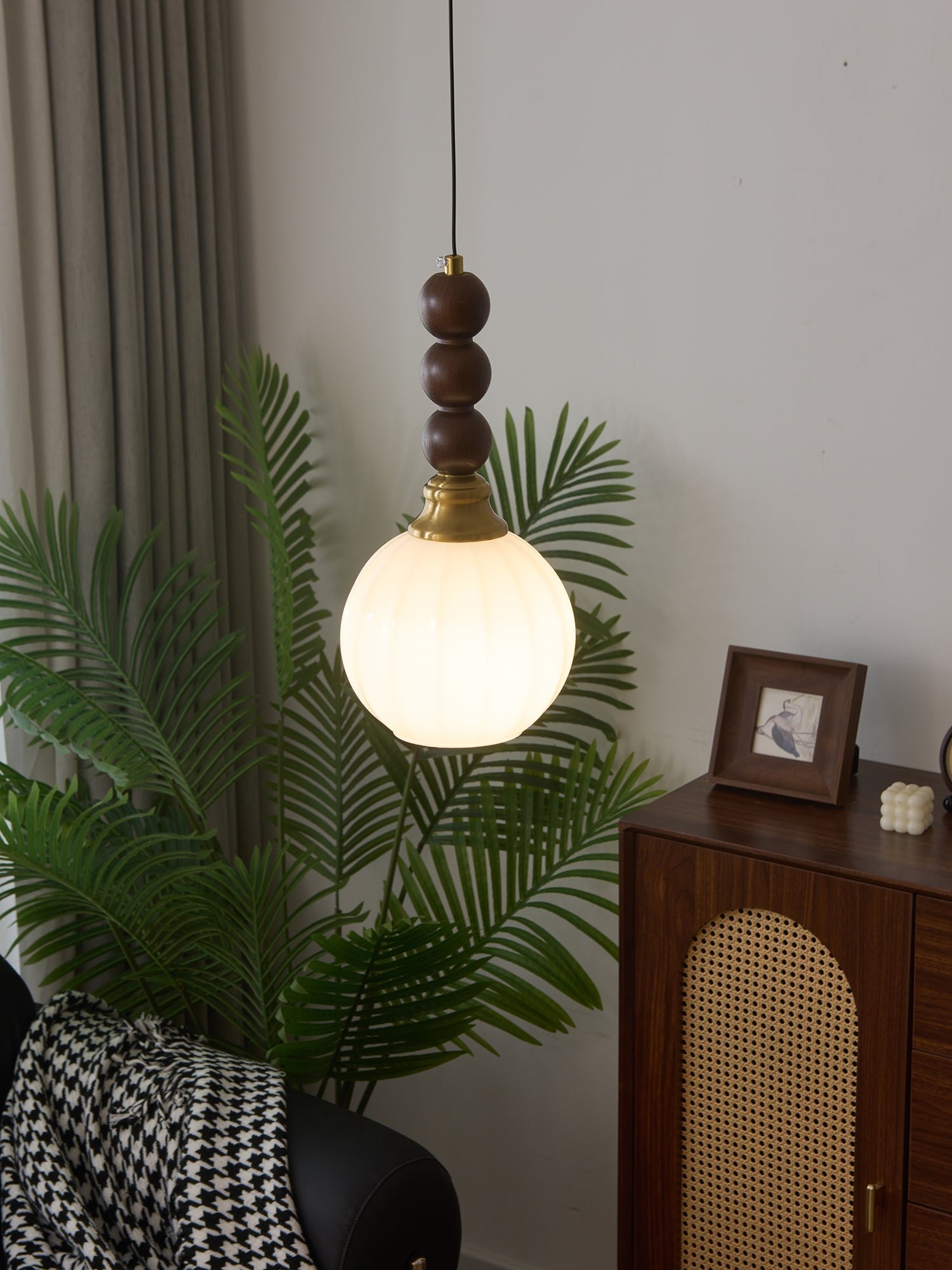 Scandinavian Petal Drop Pendant Light Office