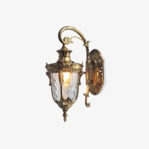 Vintage Regal Lantern Wall Light Garden